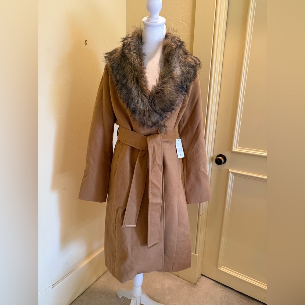 Women's Tan Coat with Faux Fur Collar